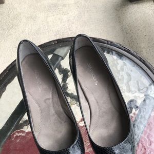 Aerosoles Patent Snake Leather